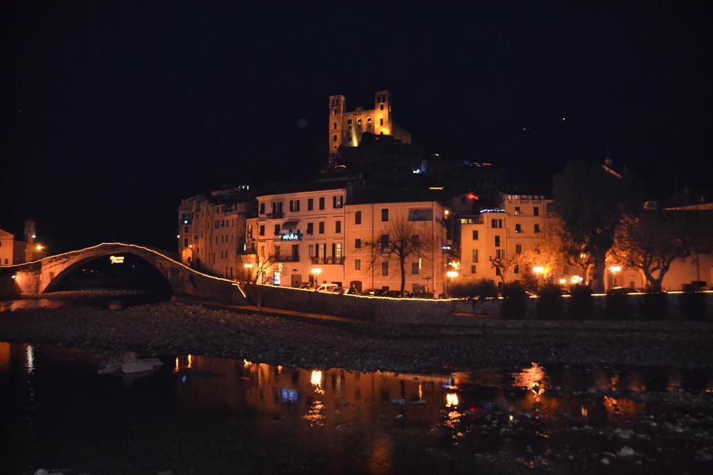 Al Ponte Vecchio Apartment Dolceacqua Exterior photo